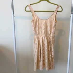 Zara A-Line Sleeveless Lace Dress in Cream sz S
